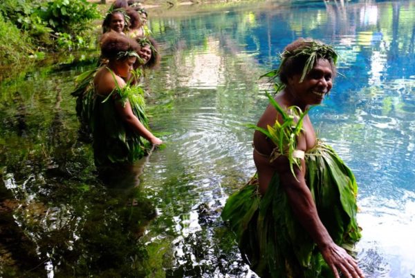 vanuatu mulheres das aguas arte no caos